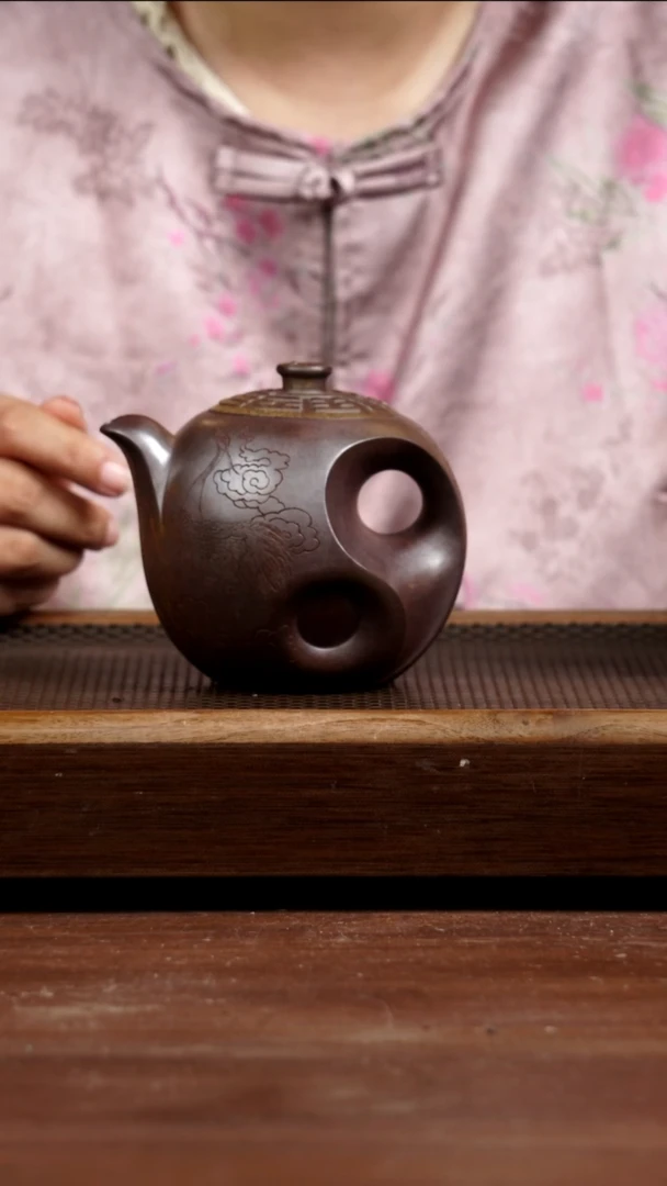 茶壶紫砂龙骨金砂太极380CC