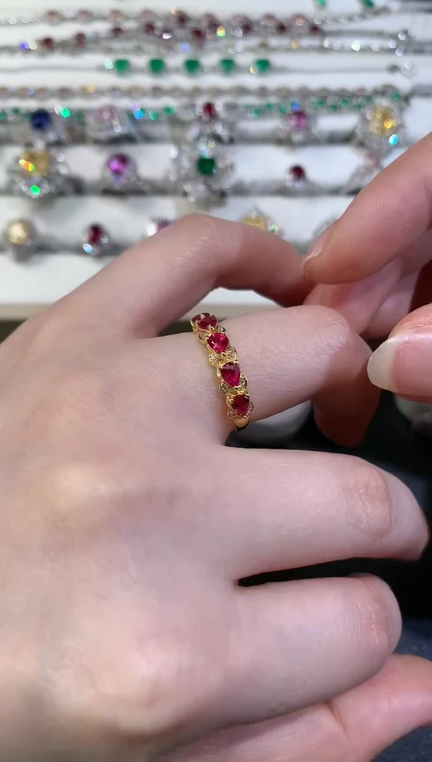 【闪购商品】红宝石戒指18K金镶嵌Z137|3300