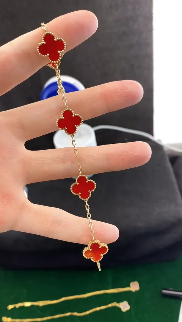 【闪购商品】玛瑙/玉髓手链18K金镶嵌.