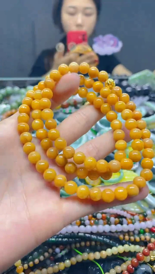 颈饰未镶嵌翡翠8MM/U/翡翠A货，一件也是批发价