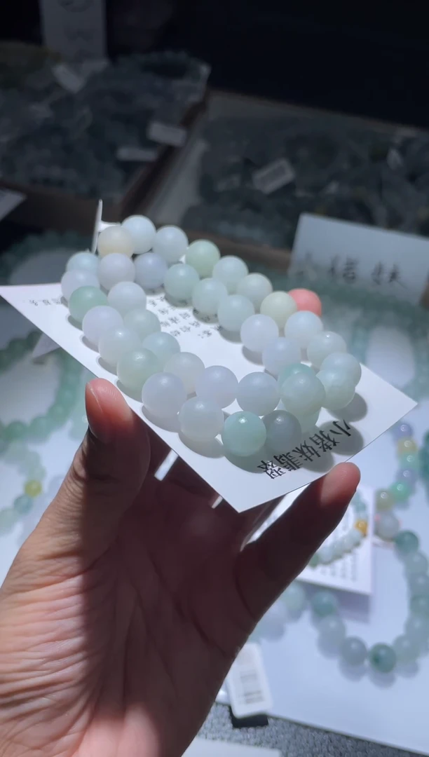 未镶嵌定制翡翠翡翠手串多样性发货只发其一