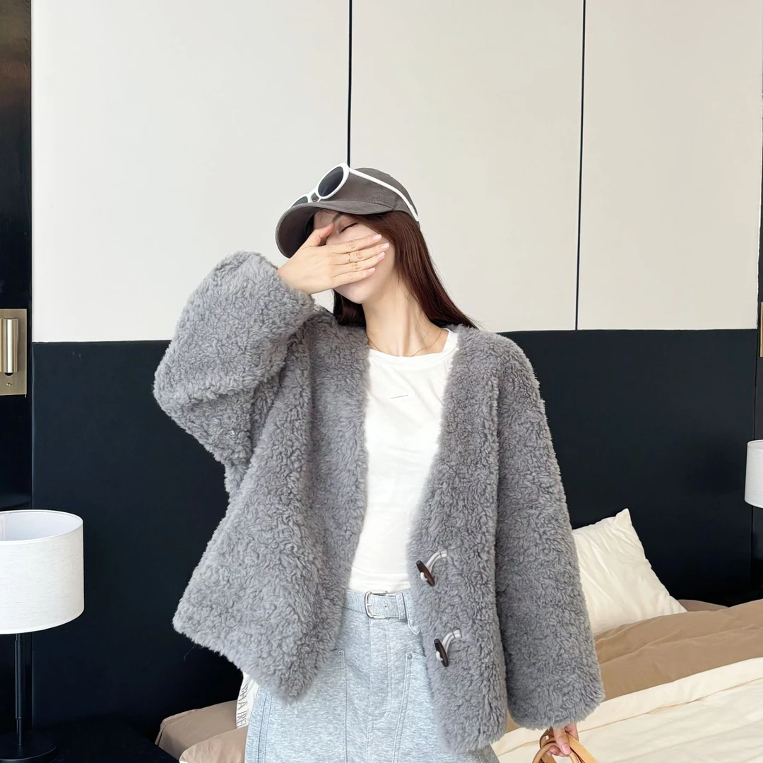 2025海宁100%绵羊毛小短款外套气质韩系女