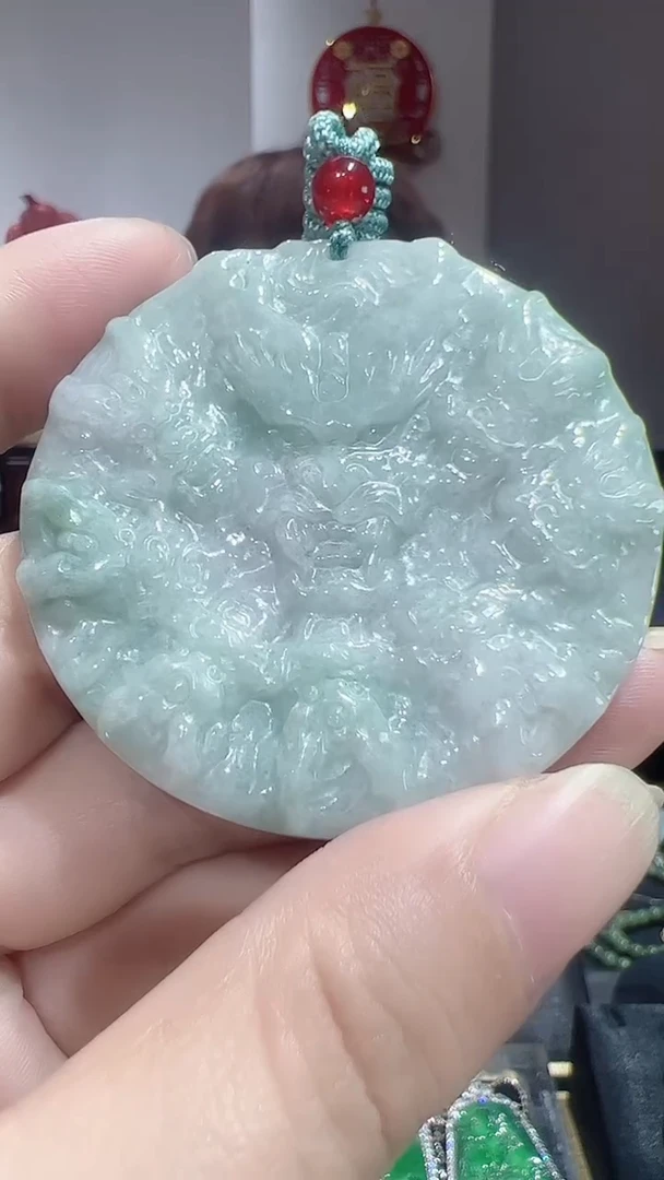 颈饰未镶嵌翡翠2025110422