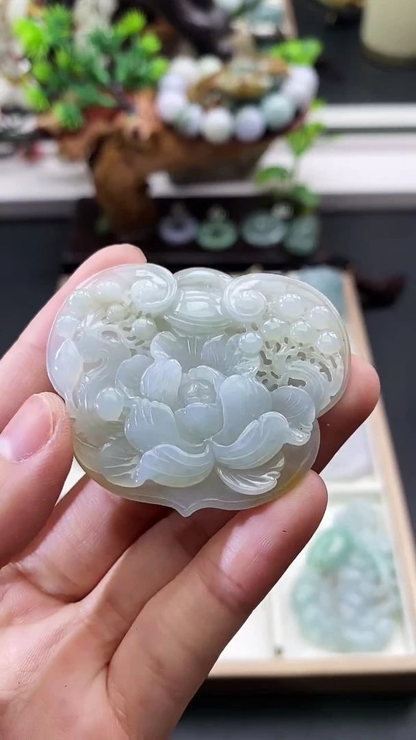 颈饰未镶嵌翡翠天然缅甸A货翡翠