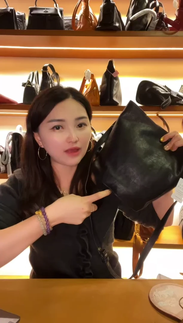 牛皮（革）高端订制时尚百搭女士手提斜跨包