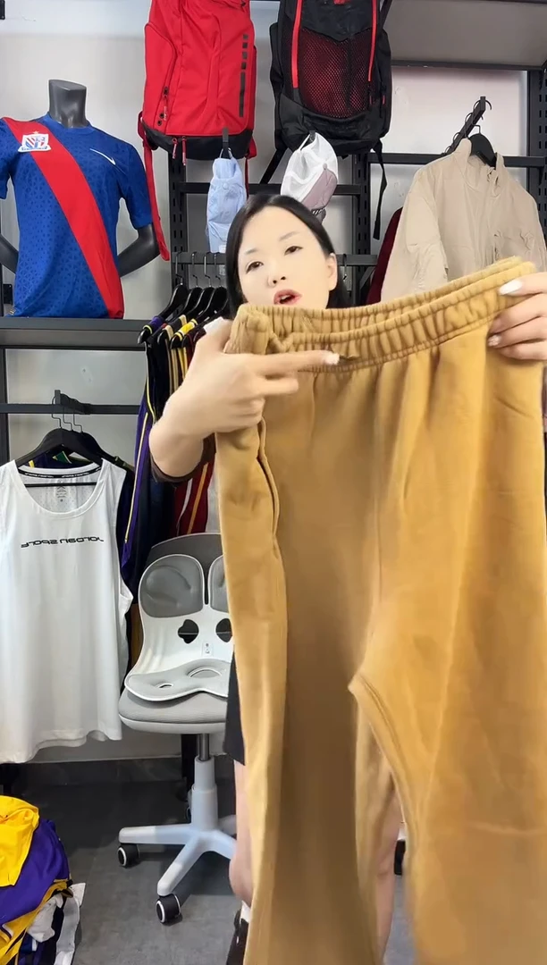242编码 瑕疵款直播间过款为准 尺码L