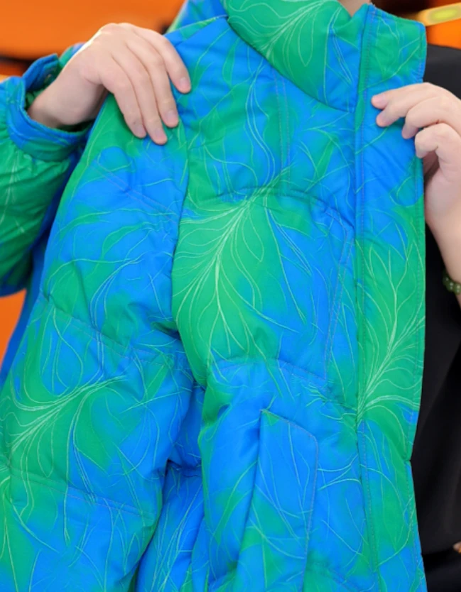 紫烟2025新款保暖羽绒服气质加厚保暖鸭绒羽绒服外套D145肖峰