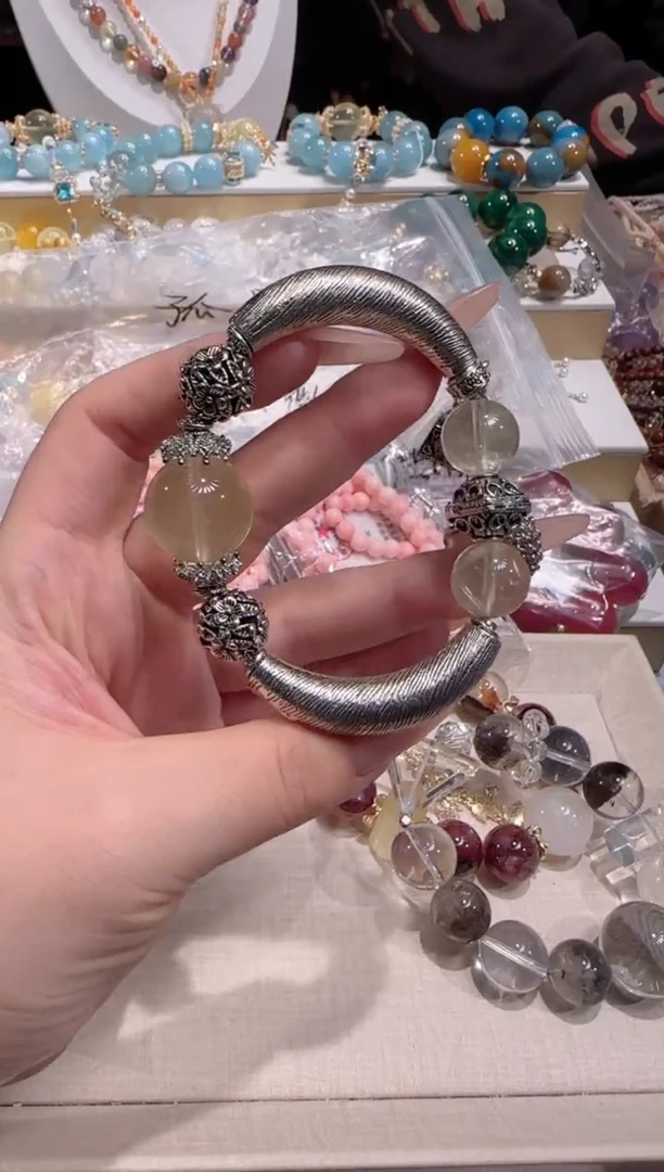 未镶嵌手串水晶多样性发一