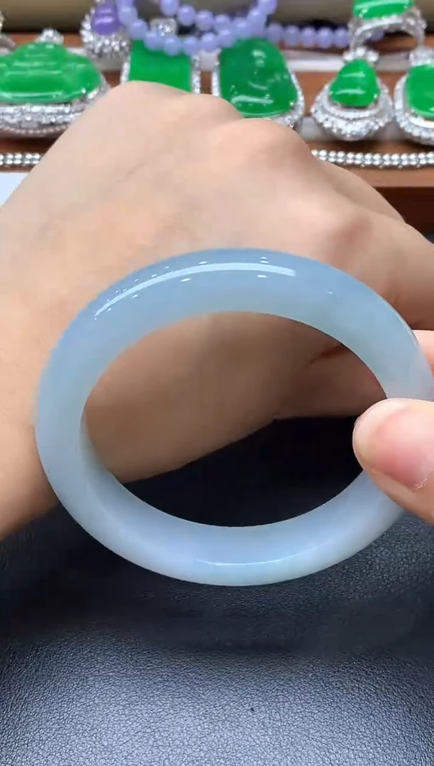 未镶嵌手镯翡翠588-中国好珍宝