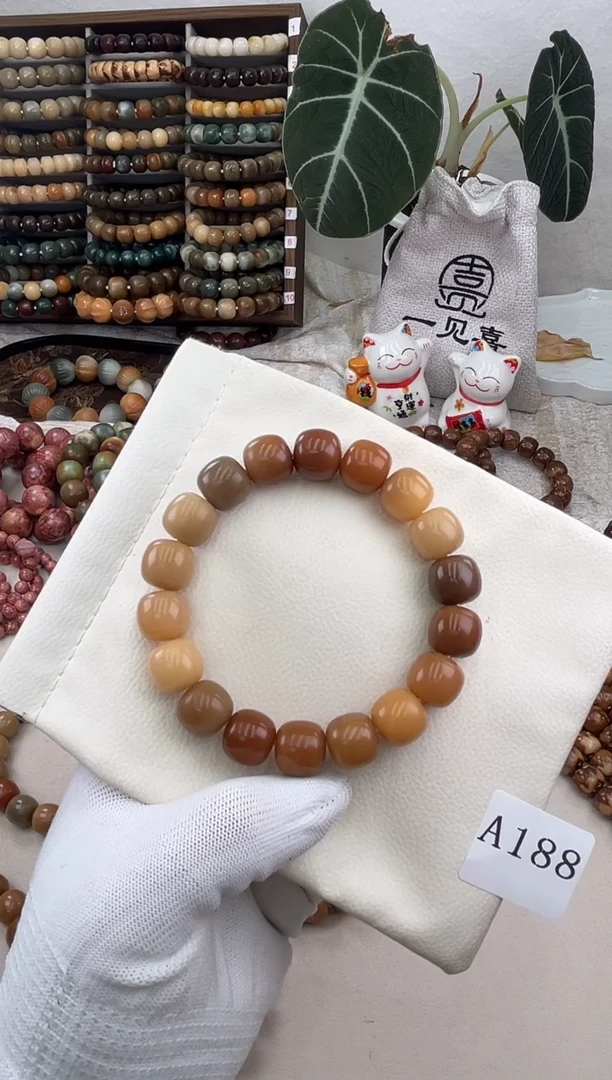 菩提根/象牙果手串a188卡14 干磨老料