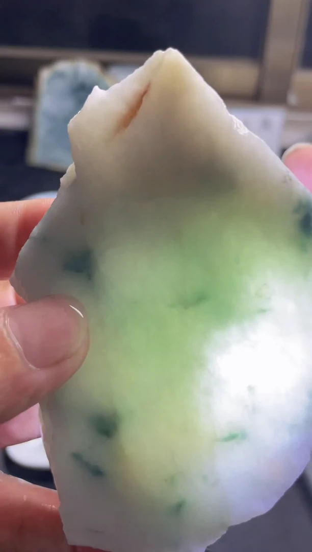 翡翠未镶嵌颈饰天然翡翠3