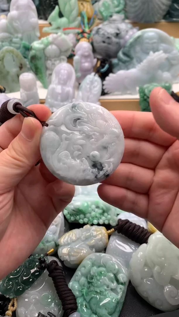 吊坠(不含链)未镶嵌翡翠1