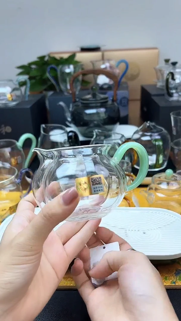 纳福浅玉。。。。。。。。