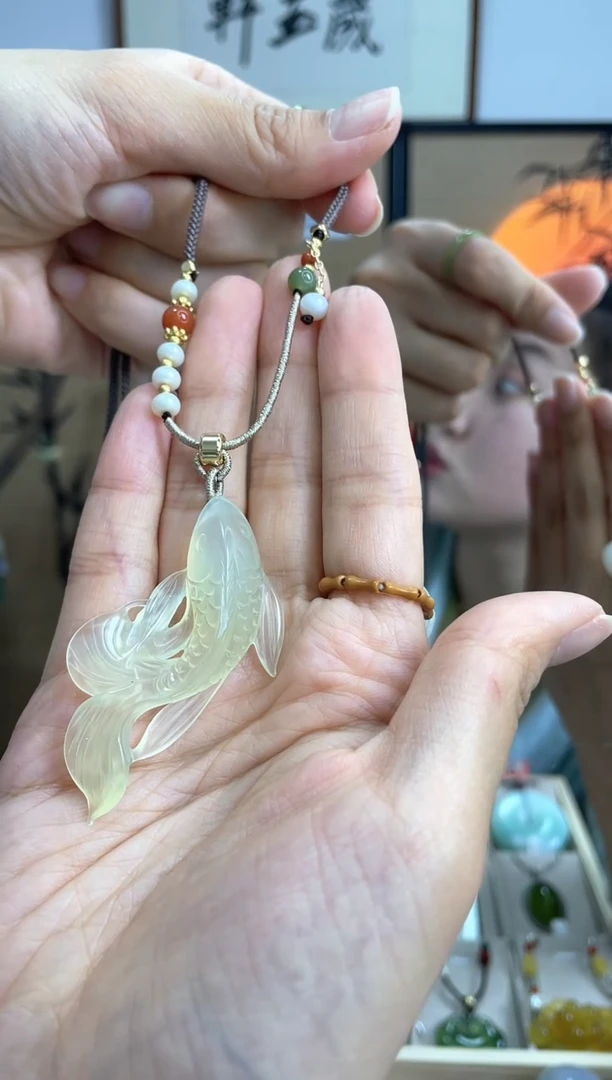 【闪购商品】岫玉吊坠未镶嵌多样性发货其中发一 微瑕处理