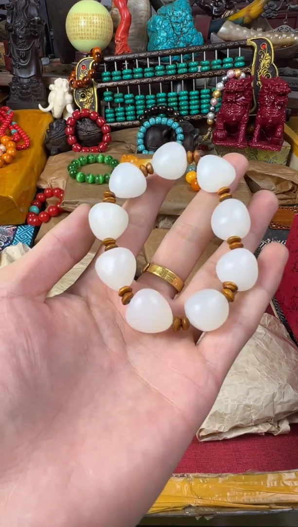 和田玉未镶嵌挂件主播推荐主播推荐