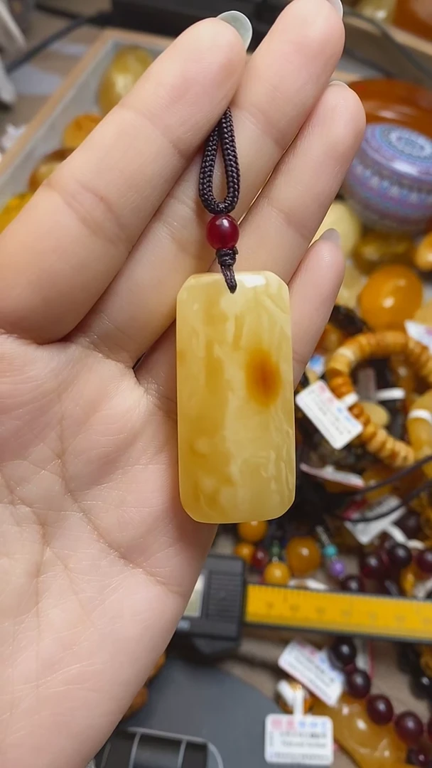 【闪购商品】琥珀珠宝奇石未镶嵌蜜蜡