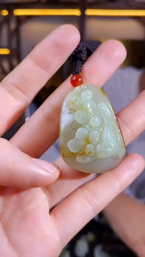 【闪购商品】和田玉颈饰未镶嵌1