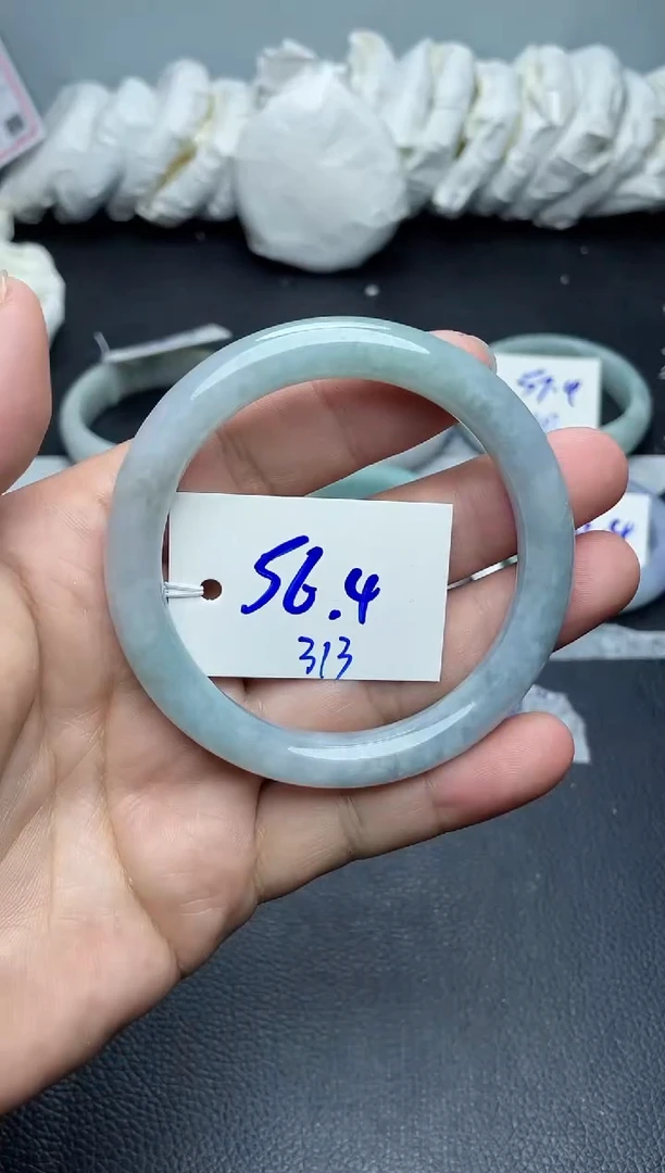 未镶嵌手镯翡翠313