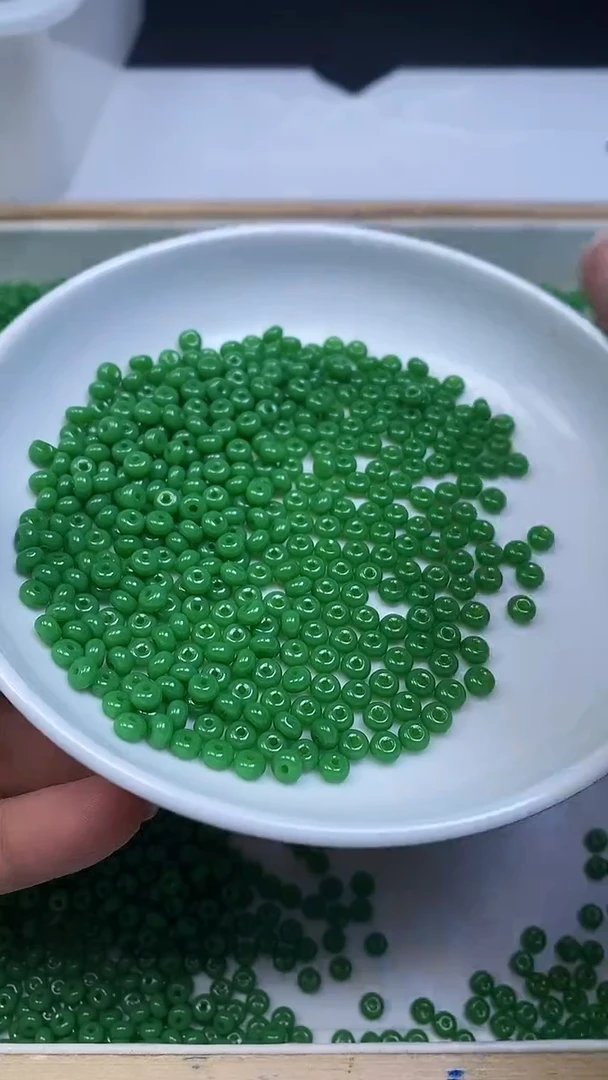 未镶嵌散珠玛瑙/玉髓E50 绿玛瑙算盘2*4mm100个8元