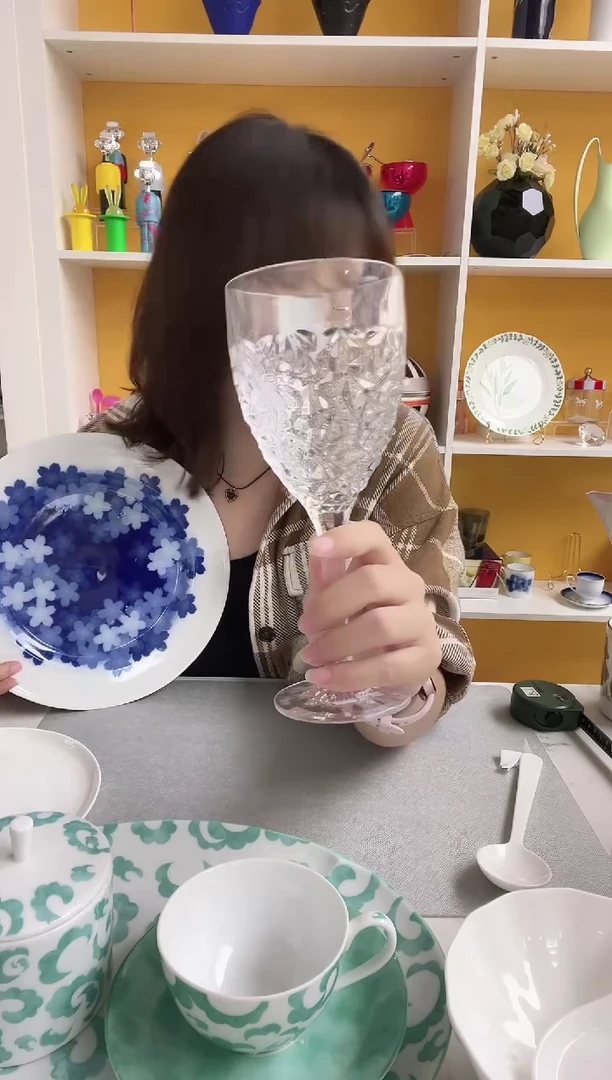 我**。 2个 意大利敦迪 高脚红酒杯
