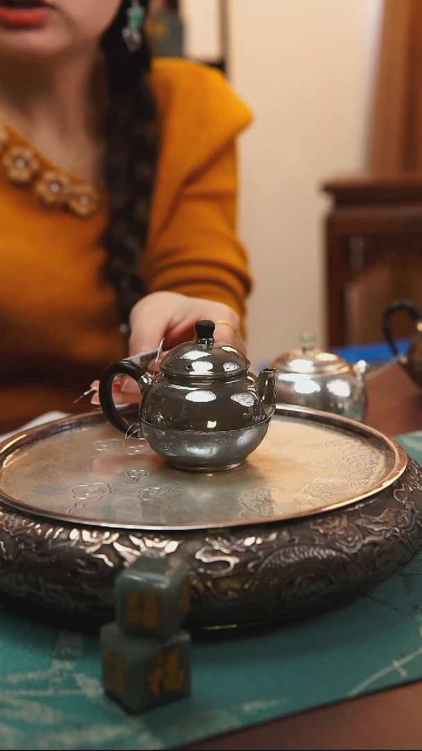 古悦足银999泡茶壶