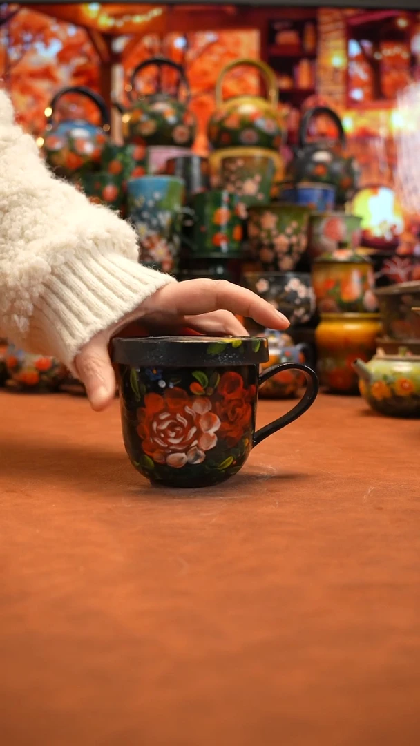 油画   釉下彩  杯子