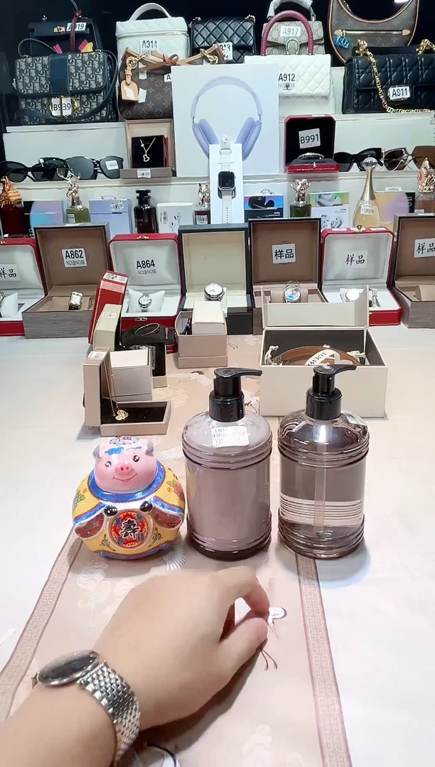 瓷片瓷器 库房到期 全部地板价@@1