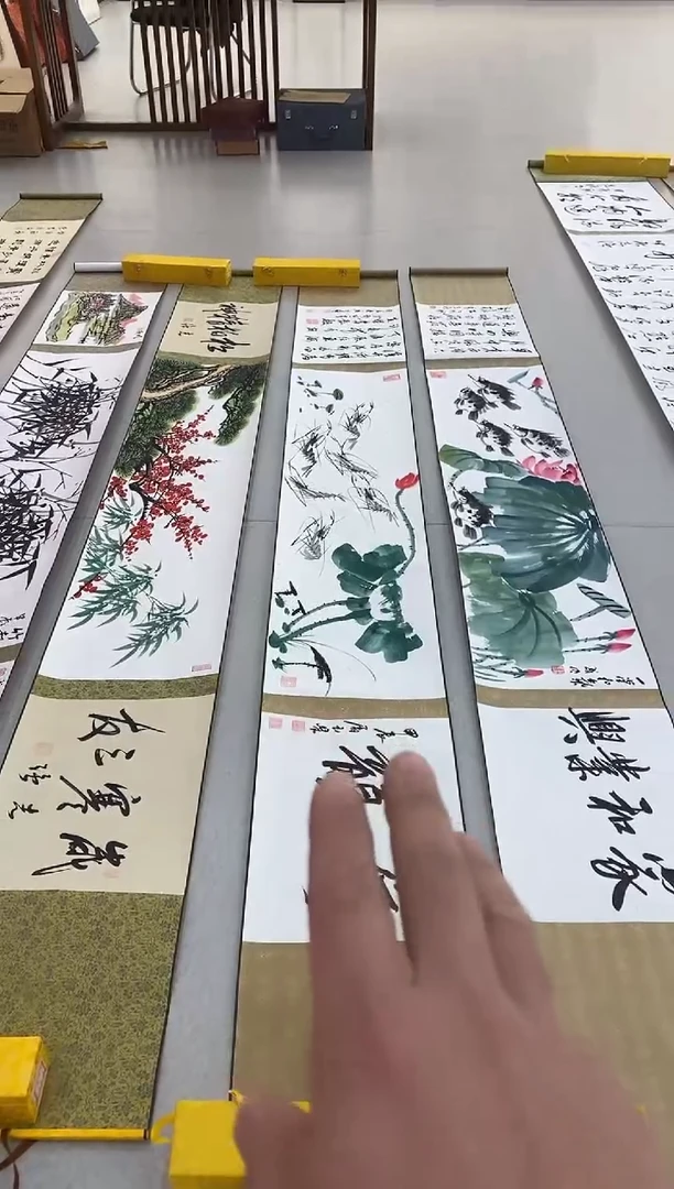 国画3米长卷带礼盒带证书