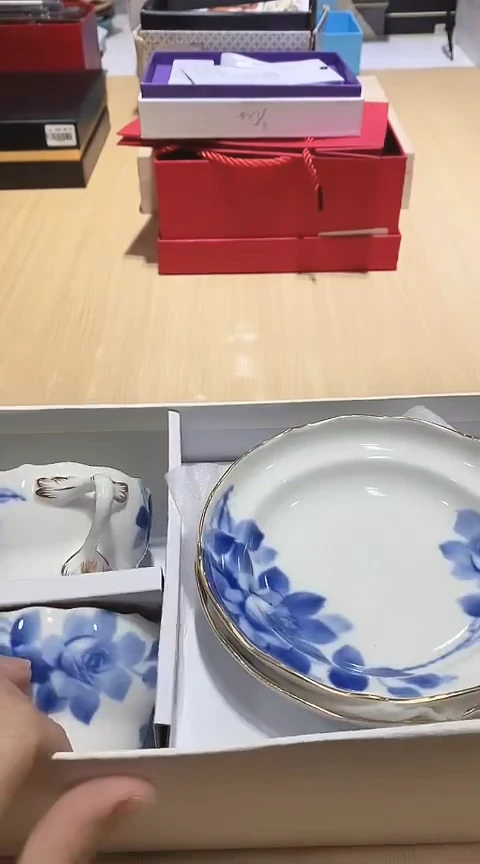 瓷片生活的本意就是开心@@1