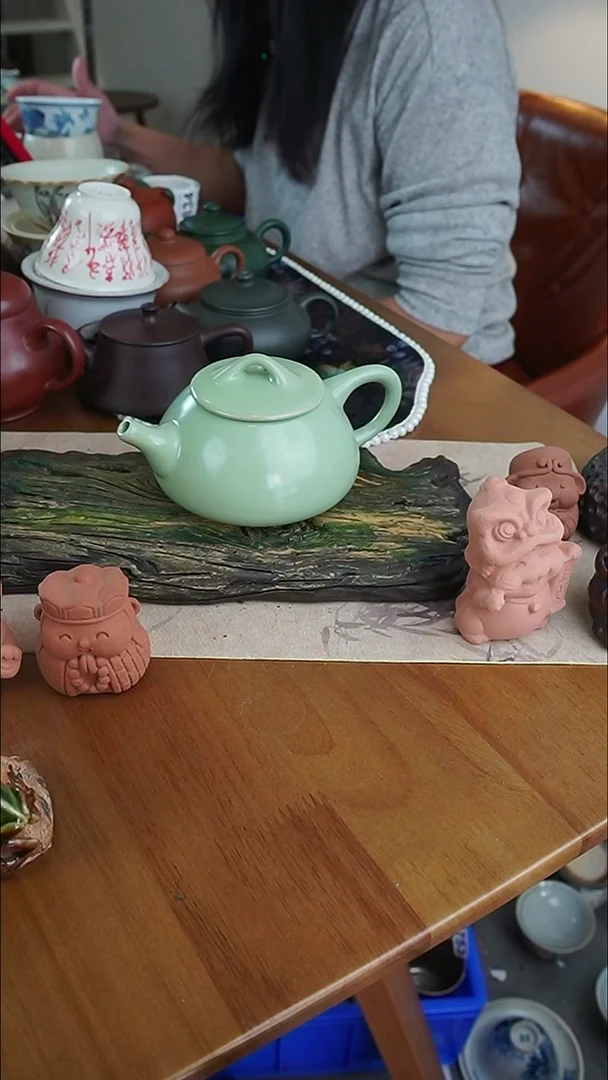 【茶瓷物语】青瓷茶壶