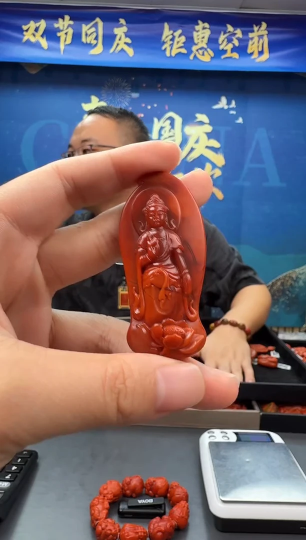 未镶嵌雕刻南红玛瑙028ZB0926产品一个