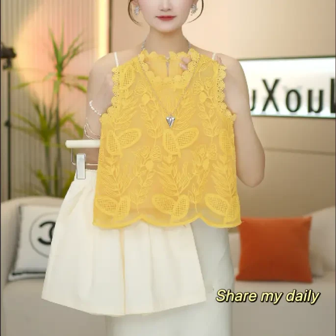 女童2025夏季新款韩系亮色背心+棉布短裤两件套绣花镂空无袖蕾丝