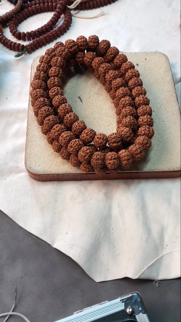 【闪购商品】文玩核桃吊坠21.111111111