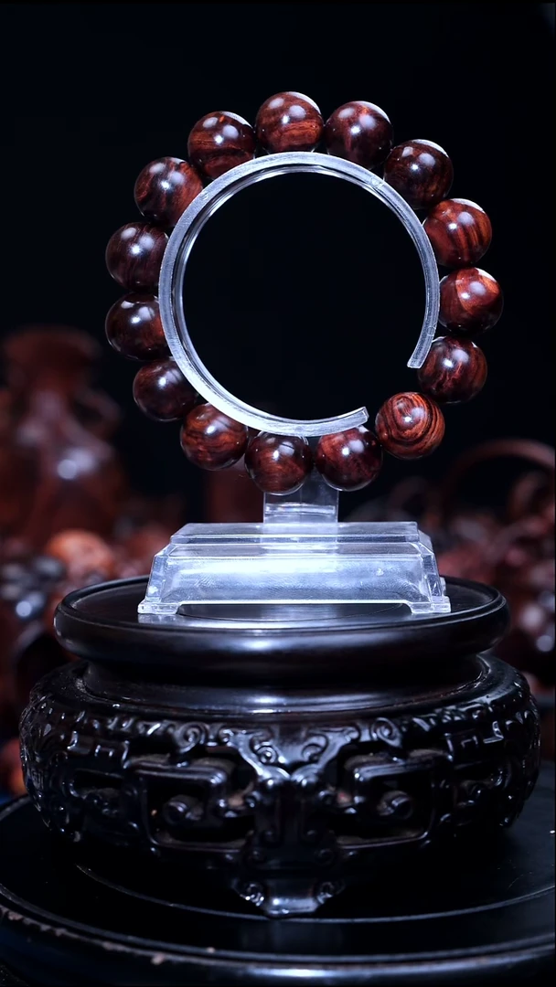 其他黄花梨/降香黄檀沉****1海南黄花梨老料1.5手串