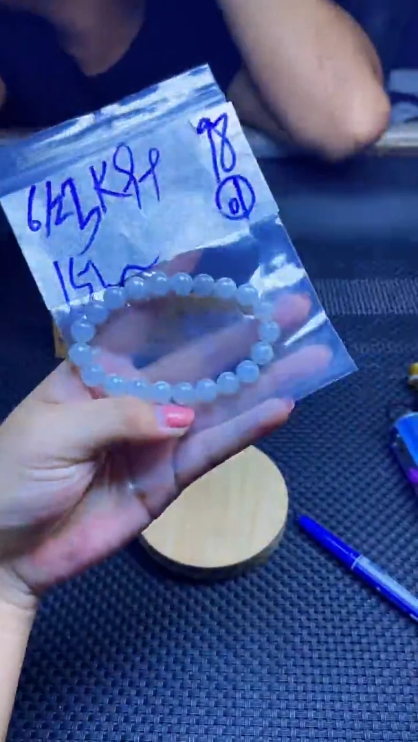 定制翡翠未镶嵌天然缅甸A货翡翠，多样性发货只发其一