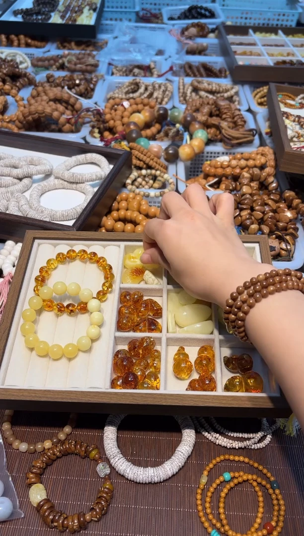 琥珀吊坠(不含链)未镶嵌花珀葫芦