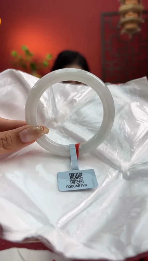 未镶嵌手镯（圆镯）翡翠翡翠手镯4