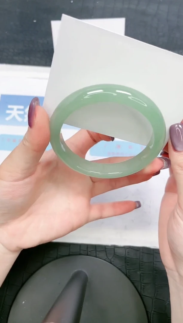 【闪购商品】石英质玉手镯未镶嵌71-60.9