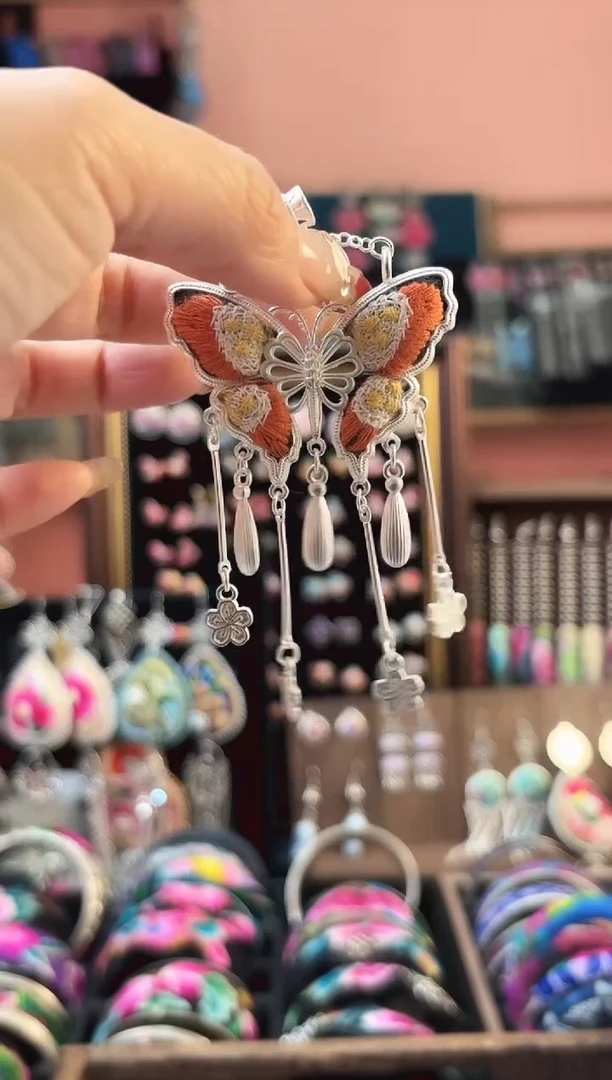 织绣艺枝独绣手工饰品122