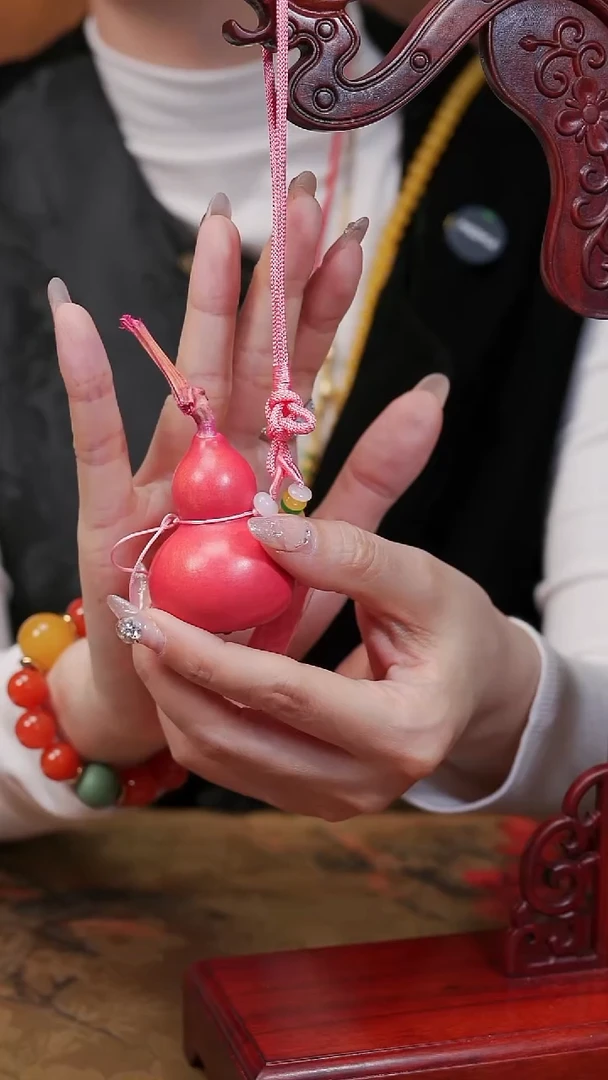 136漆艺工艺小葫芦9.9