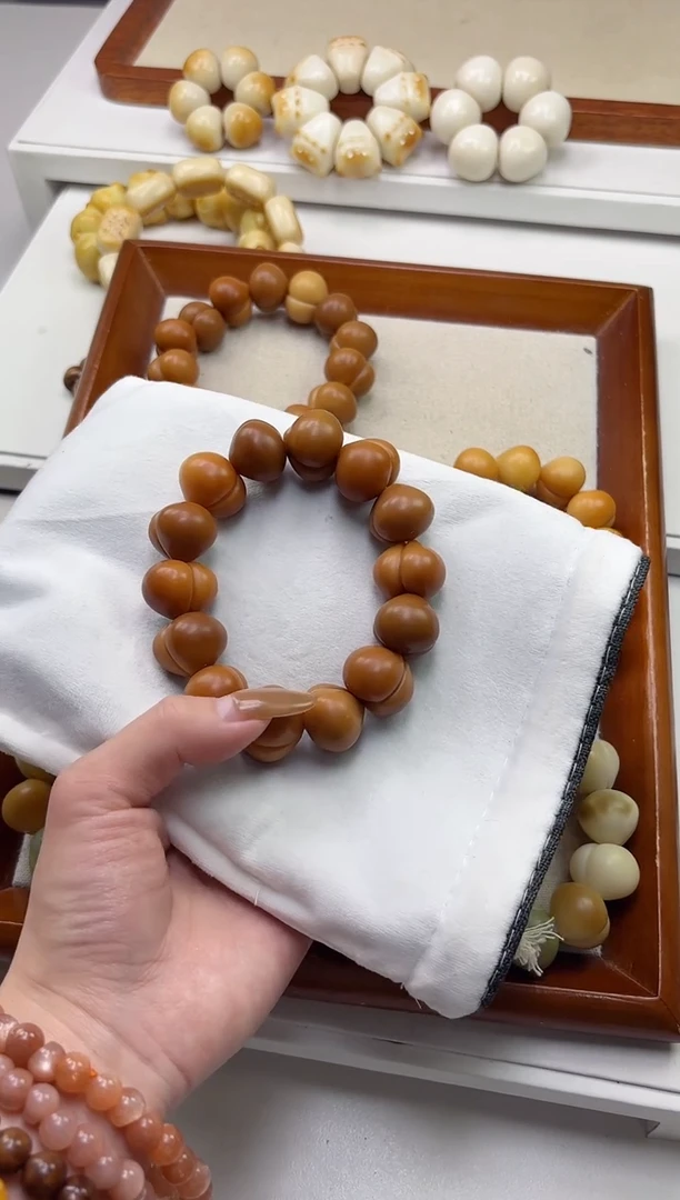 手串菩提根/象牙果无**.沐v23干磨屁桃20mm手串瑕疵不补