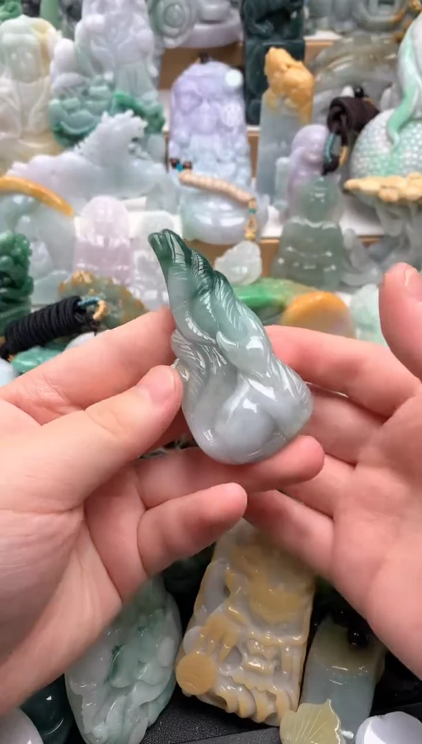 吊坠(不含链)未镶嵌翡翠1