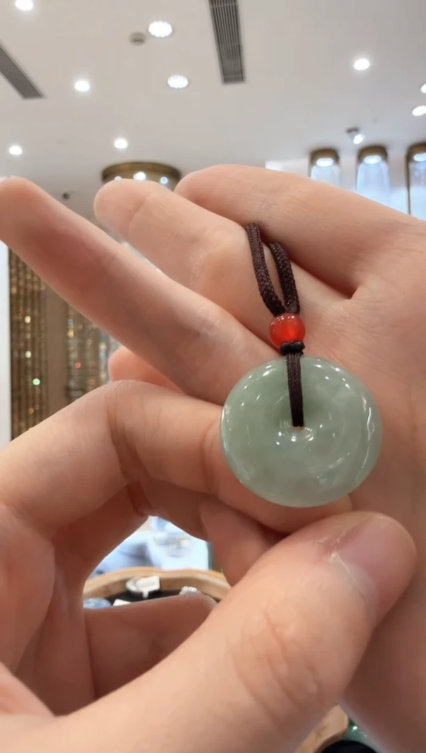 翡翠挂件未镶嵌100-翡翠