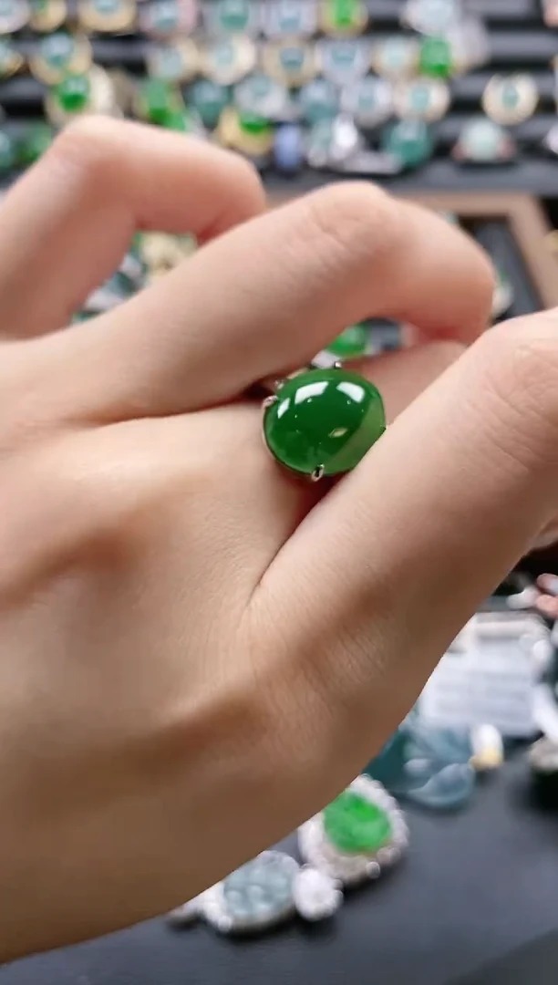 【闪购商品】翡翠戒指银S925镶嵌51511