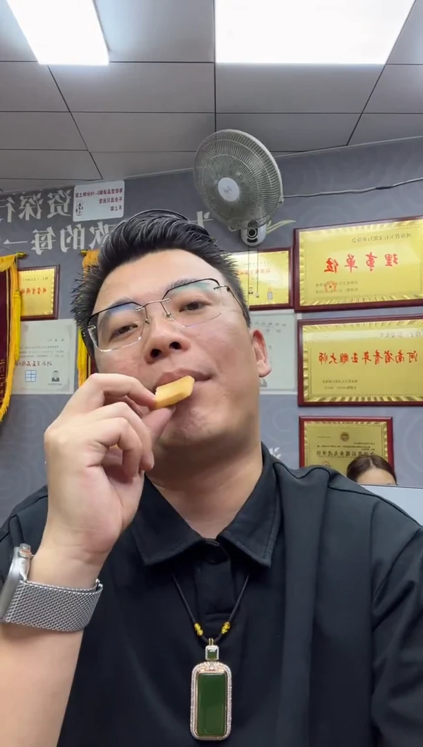 定制和田玉玉*房8833毛货需要抛光特权