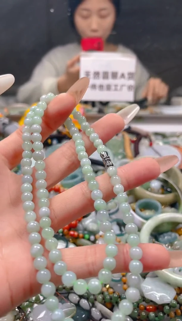 【闪购商品】翡翠颈饰未镶嵌5-6MM/S/翡翠A货一图一物