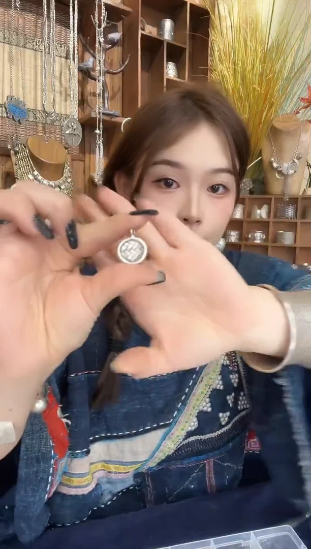 无925银水****?吊坠