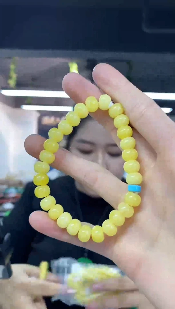 裸石蜜蜡未镶嵌多样性发其一颜色微差