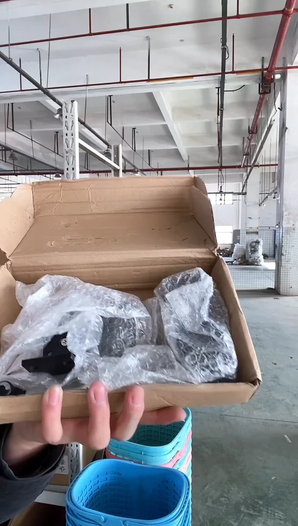 钓箱包角配件 一套 颜色随机发