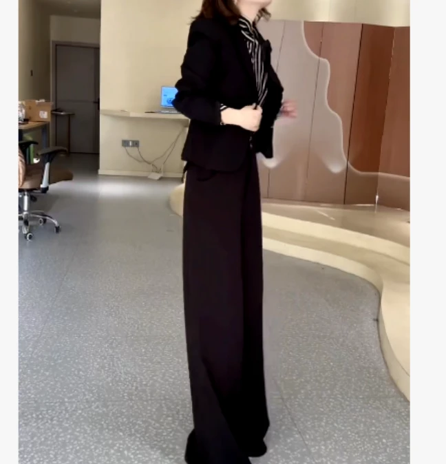 2025早秋时尚潮流百搭精品女装飘9092